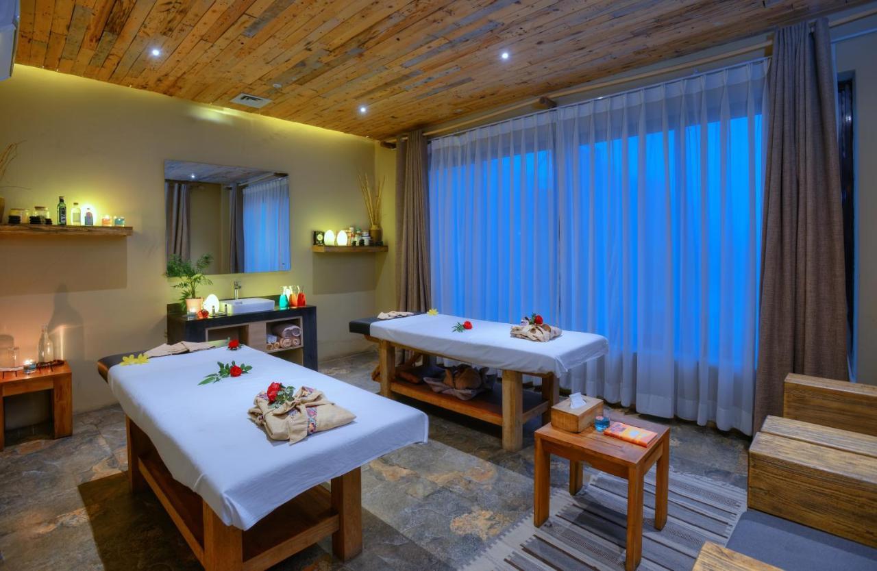 Sarangkot Mountain Lodge Pokhara Ngoại thất bức ảnh