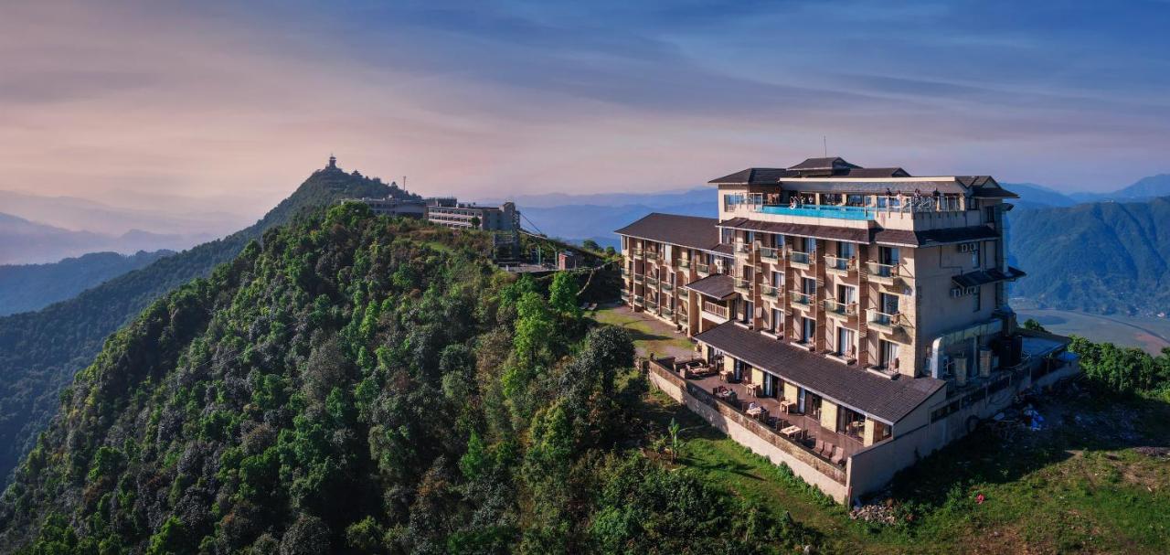 Sarangkot Mountain Lodge Pokhara Ngoại thất bức ảnh